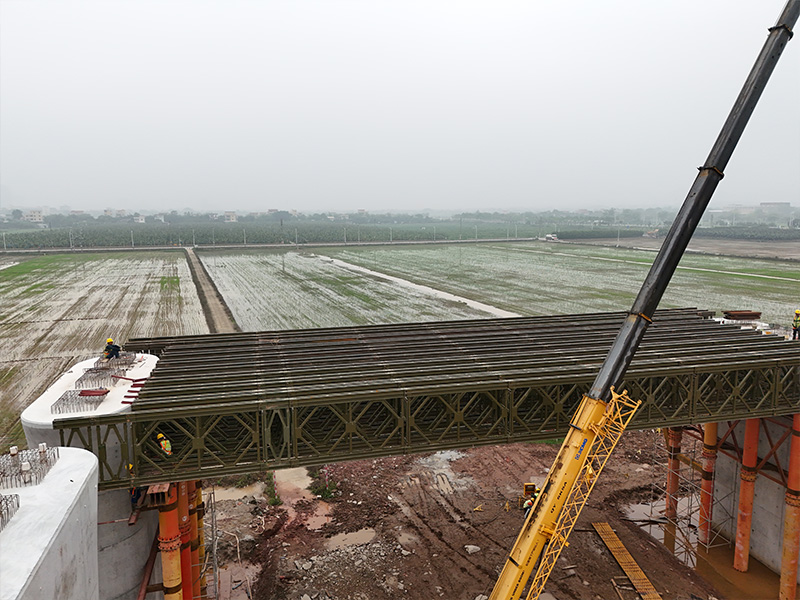 Stesen Hezhou Jambatan Lebih Besar di Kereta Api Kelajuan Tinggi Zhuhai–Zhaoqing