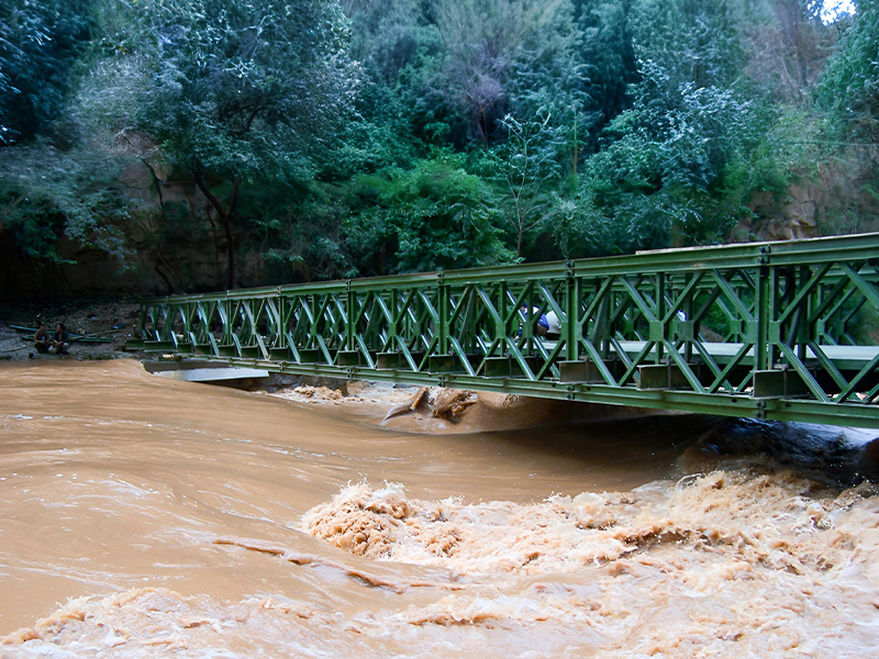 Jambatan Keluli Sungai Pudu di Daerah Luquan, Yunnan