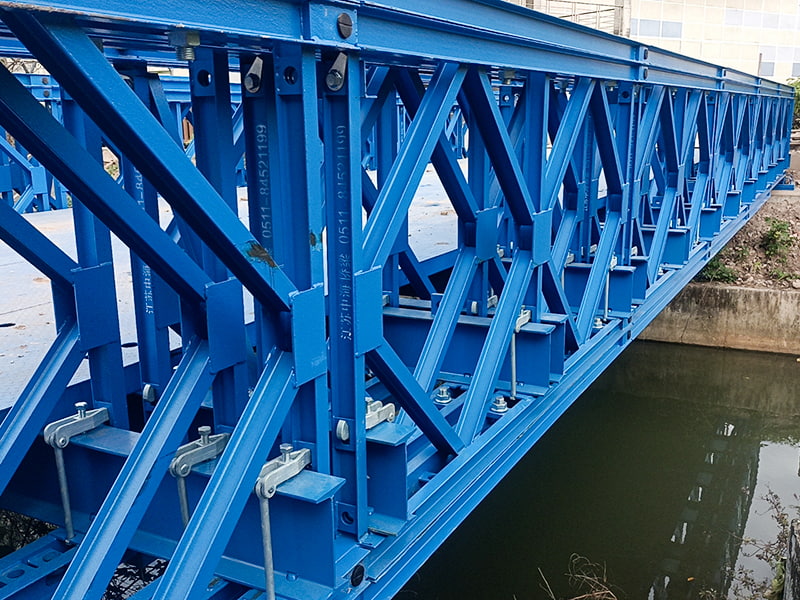 CB 100 Bailey Bridge Triple-Row Single Layer Bertetulang Painted Bailey Bridge