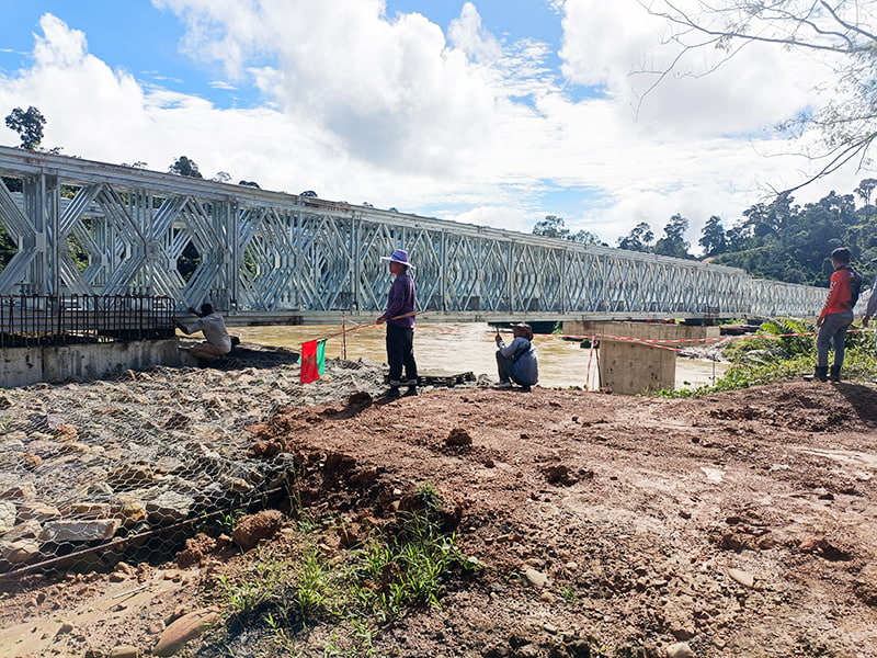 CB 200 Jambatan Bailey Dua Baris Satu Lapisan Bertetulang Jambatan Bailey Bergalvani